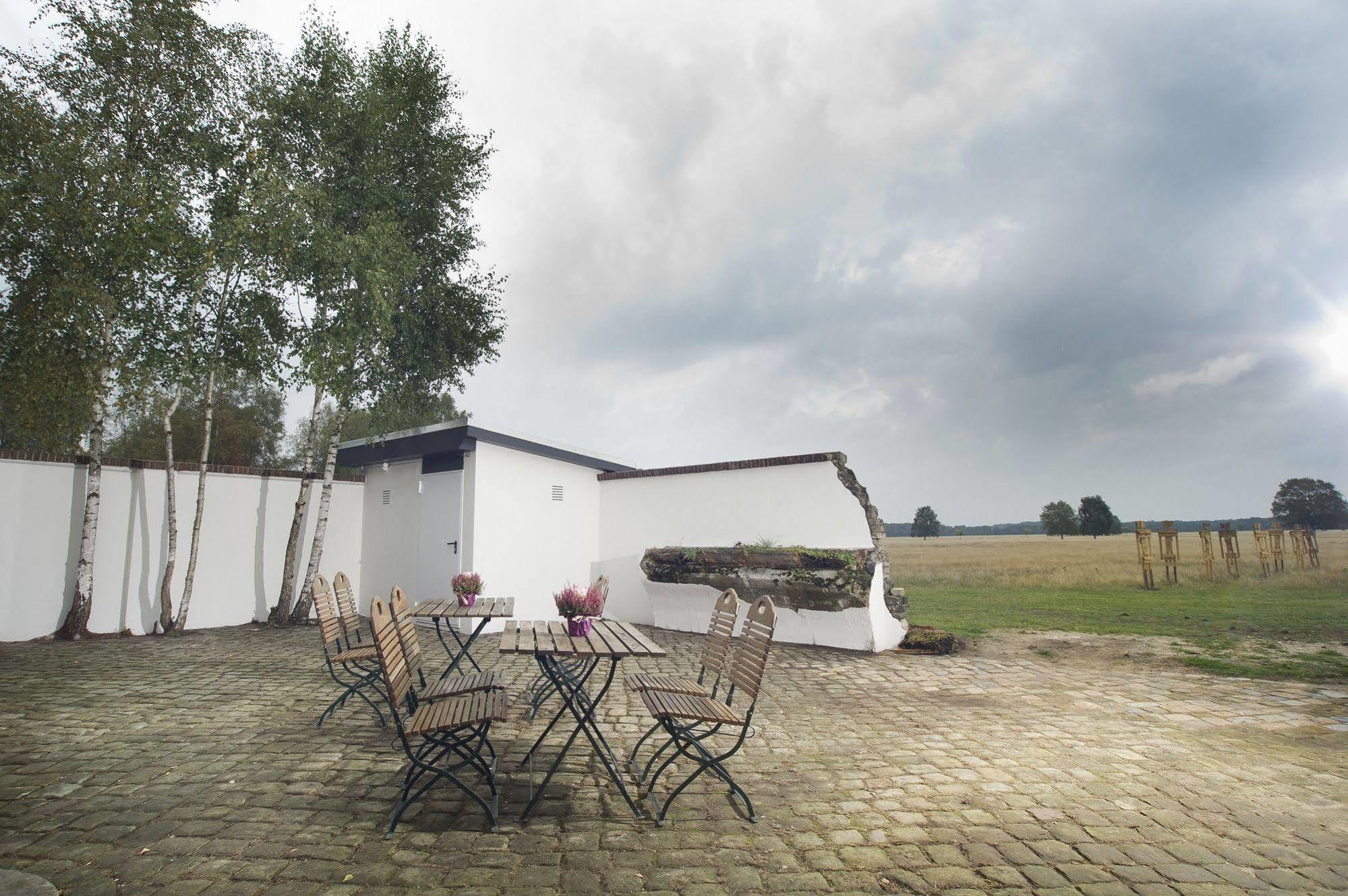 Hotelcamp Reinsehlen Schneverdingen Bagian luar foto