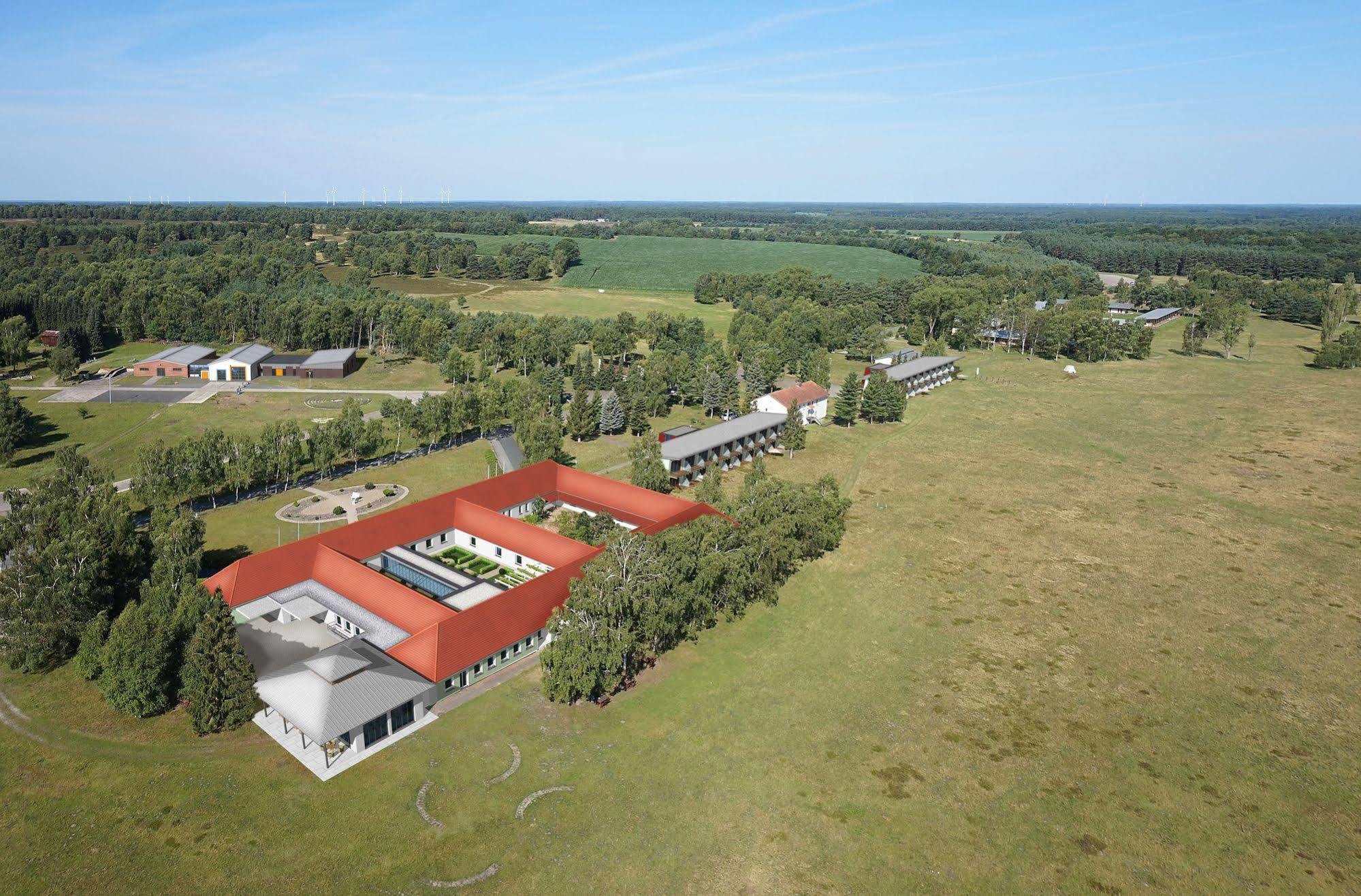 Hotelcamp Reinsehlen Schneverdingen Bagian luar foto